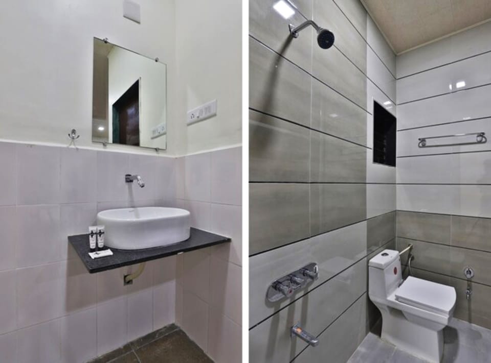 Shower, towels