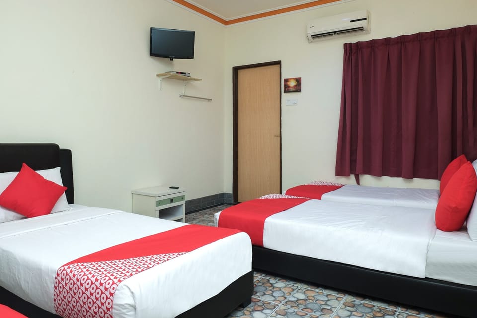 Premium Suite | Iron/ironing board, free WiFi, bed sheets