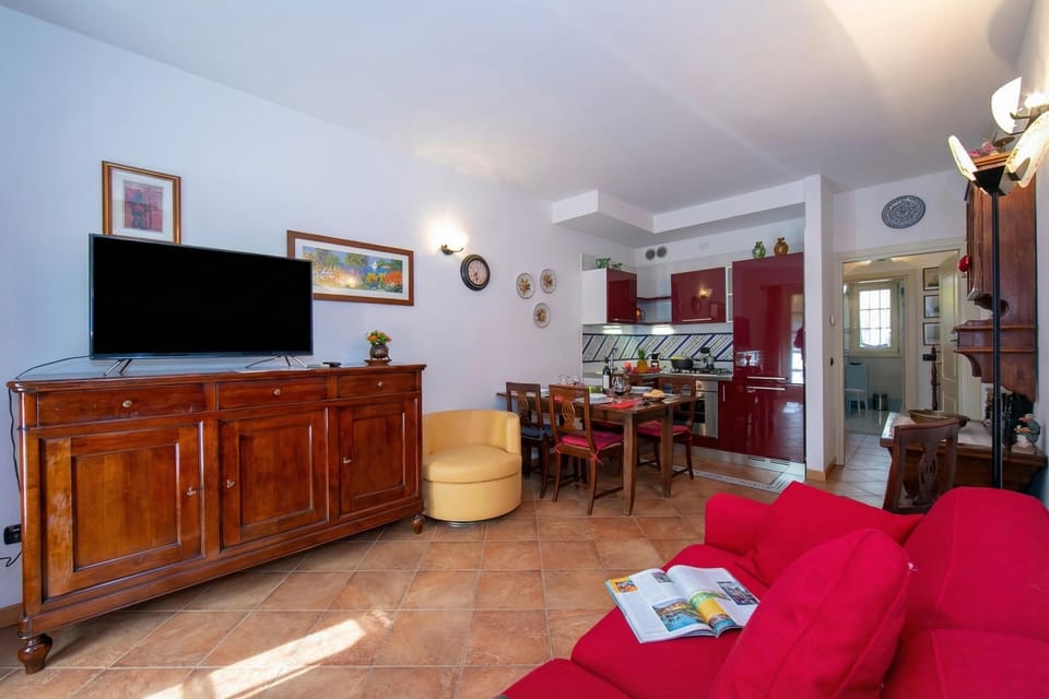 21-inch flat-screen TV with cable channels, TV