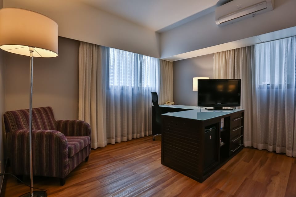 Minibar, in-room safe, desk, blackout drapes