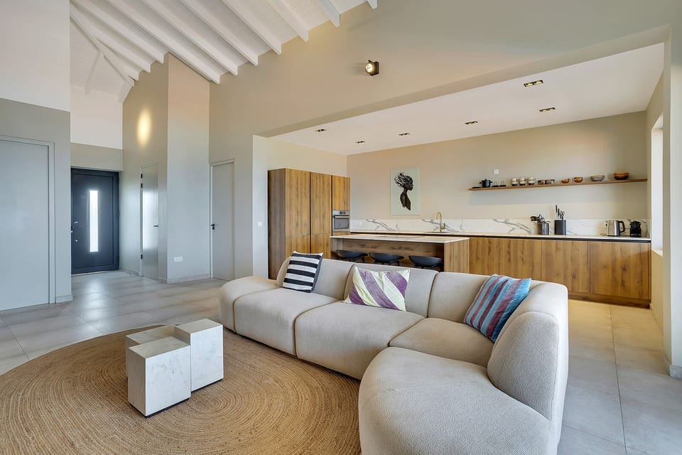 Penthouse, 3 Bedrooms, Sea View | Living area | Smart TV, smart speakers