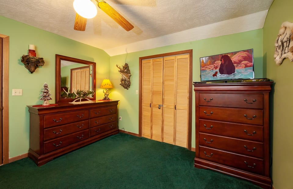 Cabin, 3 Bedrooms | Interior