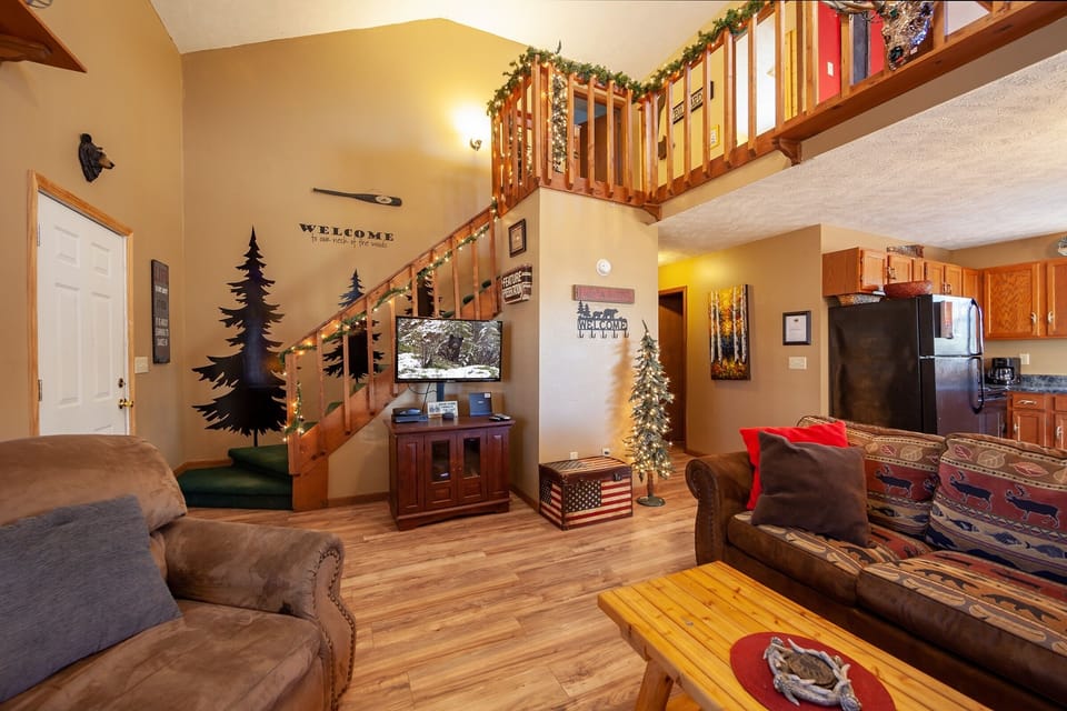 Cabin, 3 Bedrooms | Interior
