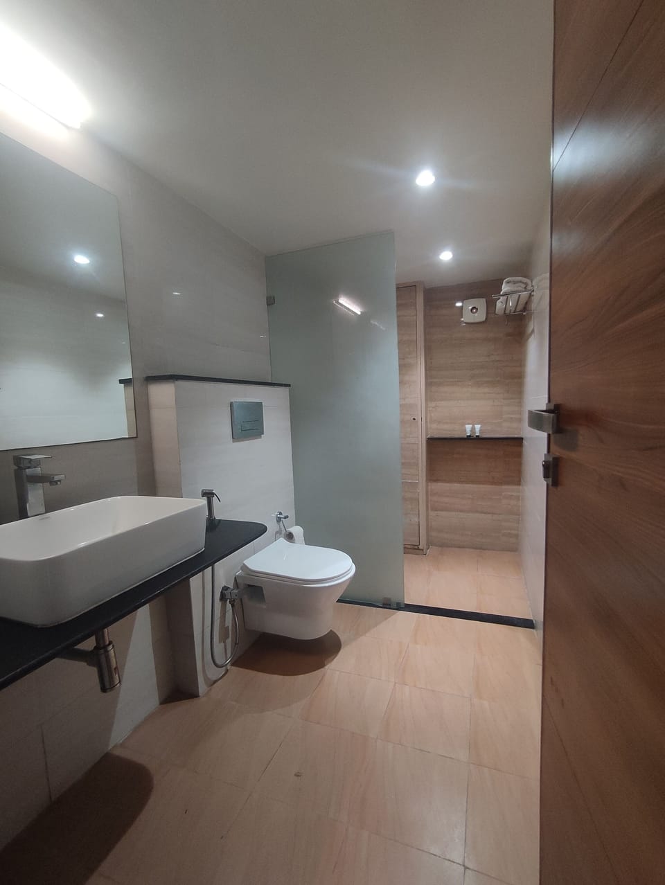 Super Deluxe Cottage | In-room safe, iron/ironing board, free WiFi, bed sheets
