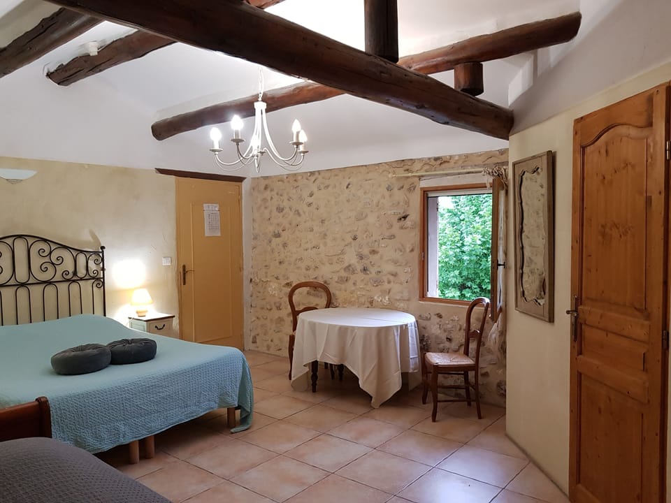 Family Room (Les Spacieuses) | Individually decorated, individually furnished, free cribs/infant beds