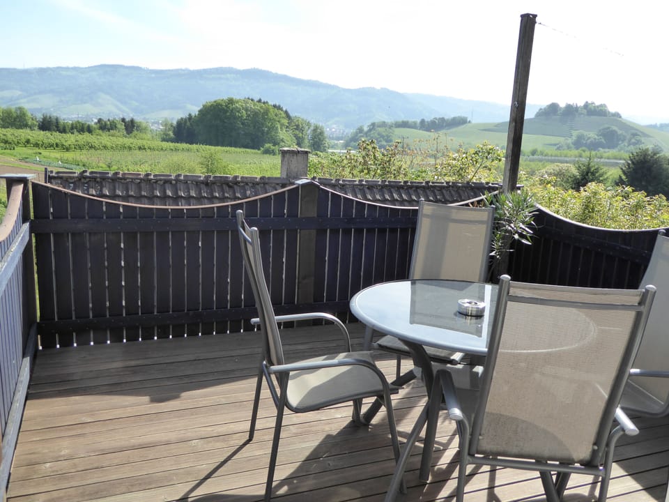 Big Family Room | Balcony