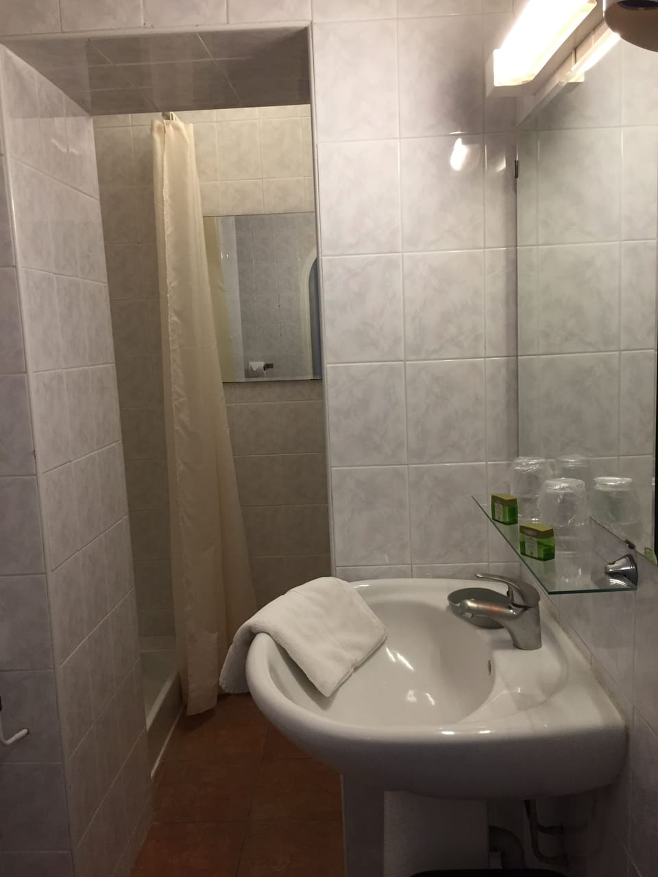 Hostellerie de la Source Hotel in Arles