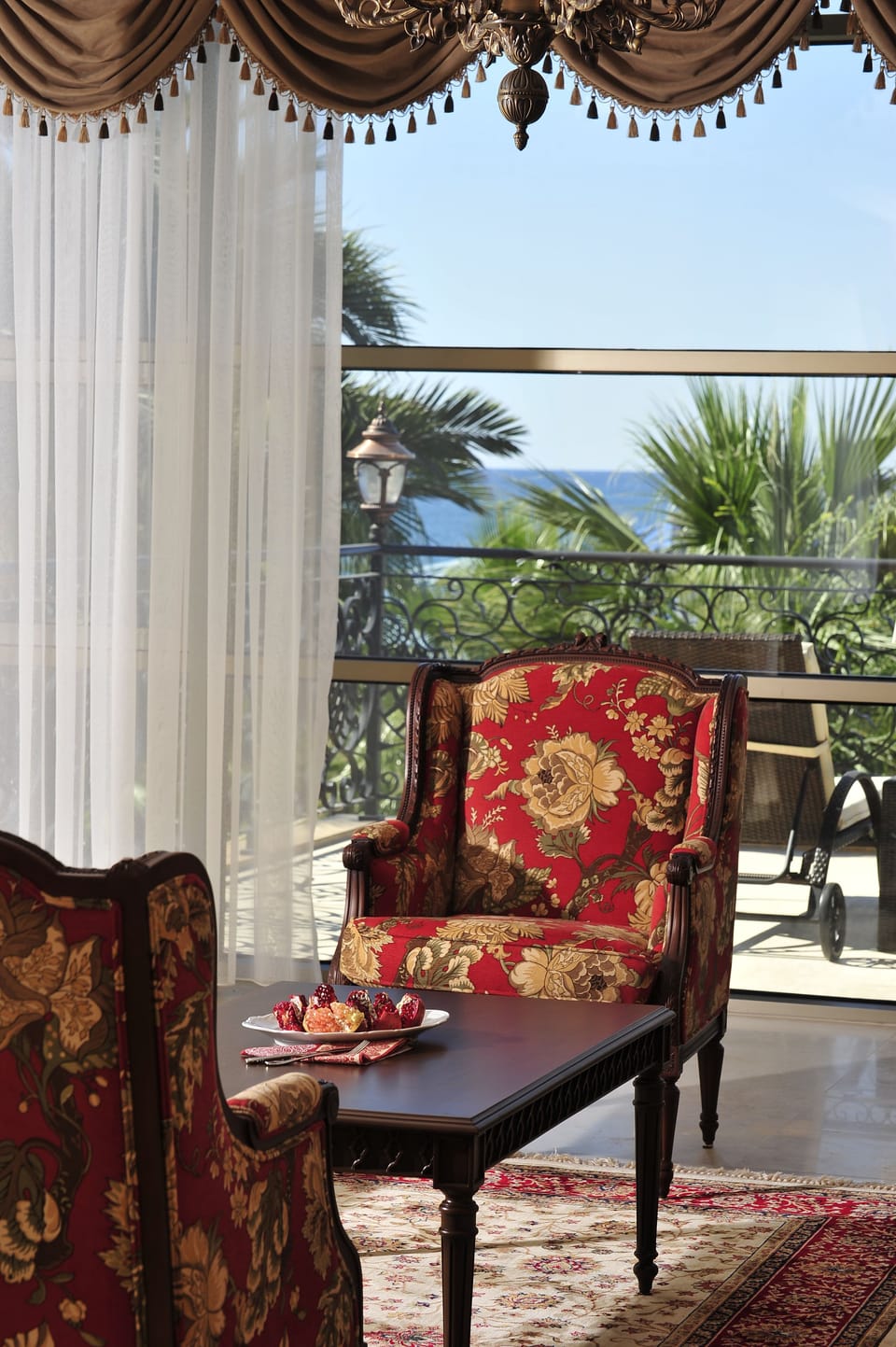 Suite, Sea View | Living area | LCD TV