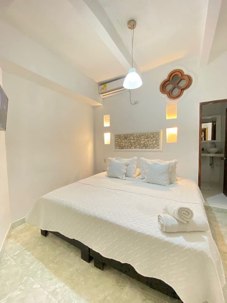 Double Room | Premium bedding, in-room safe, iron/ironing board, free WiFi