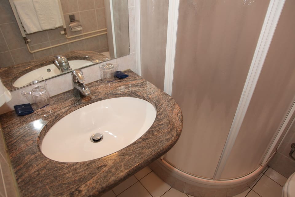 Free toiletries, hair dryer, towels