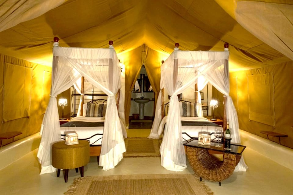 Standard Tent | Desk, laptop workspace, blackout drapes, WiFi (free)