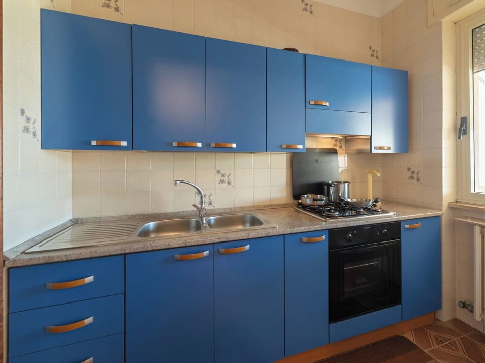 House, 2 Bedrooms, Balcony, City View | Interior