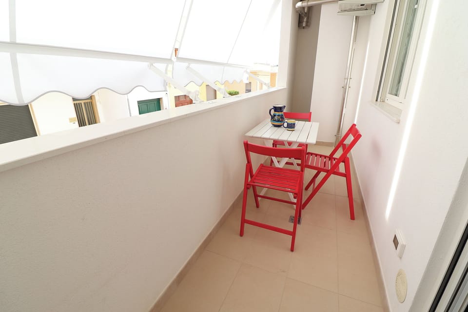 House, 1 Bedroom, Balcony, City View | Balcony
