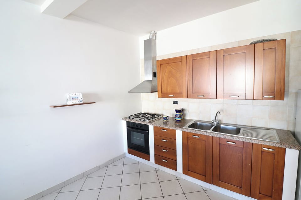 House, 2 Bedrooms, Balcony, City View | Interior