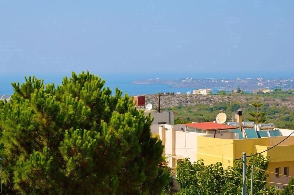 Apartment, 3 Bedrooms | City view