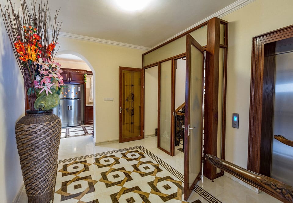 Villa (5 Bedrooms) | Property amenity