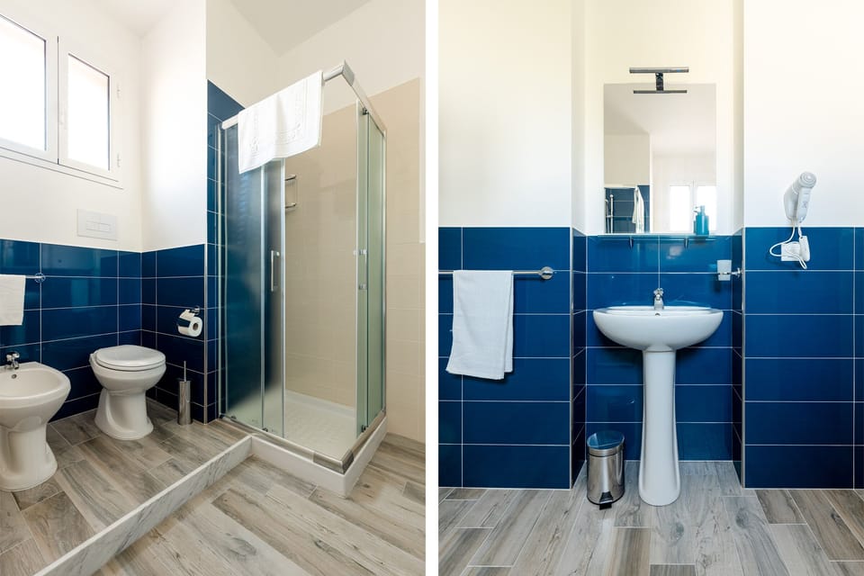 Double Room (6 - Solunto) | Bathroom | Shower, free toiletries, hair dryer, bidet