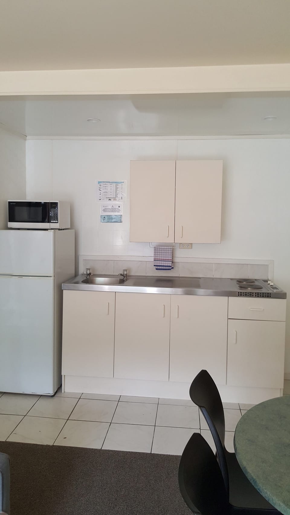 Suite, 1 Bedroom (Motel) | Cribs (surcharge), WiFi (surcharge), bed sheets