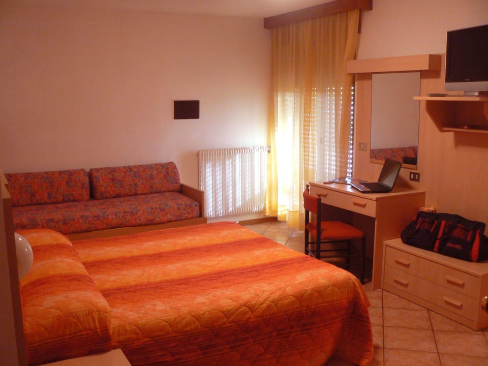 Family Room | In-room safe