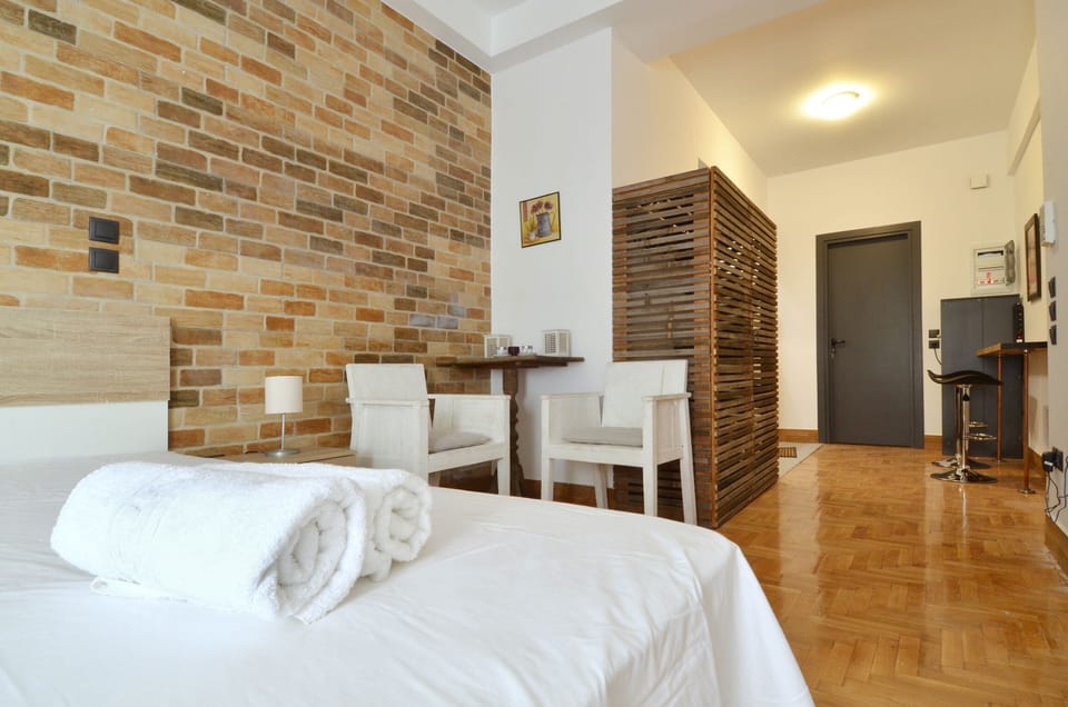 A modern rustic cosy apartment Apartment in Athens