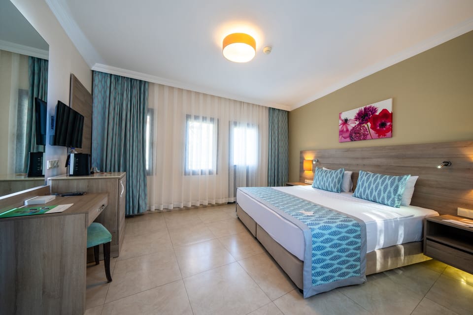 Family Room | Premium bedding, minibar, soundproofing, bed sheets