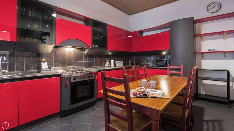 Apartment (1 Bedroom) | Interior