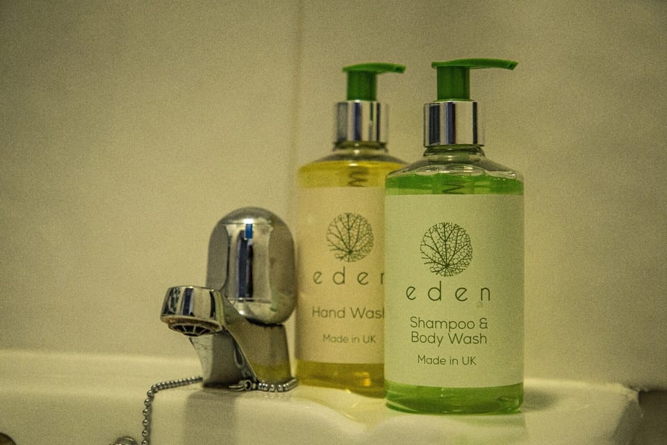 Bathroom amenities