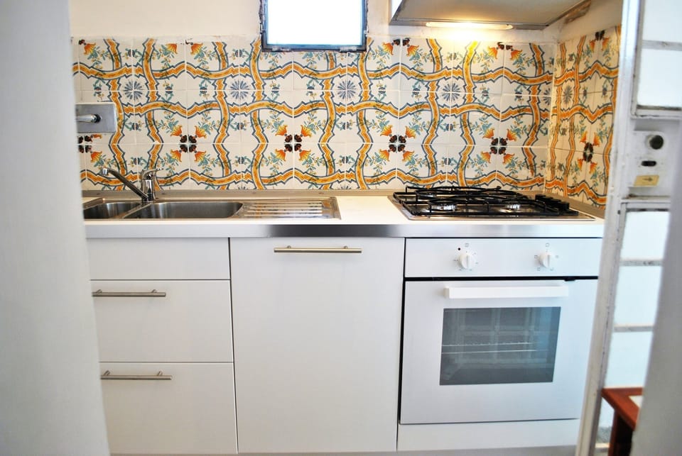 House, 3 Bedrooms, Terrace, City View | Interior