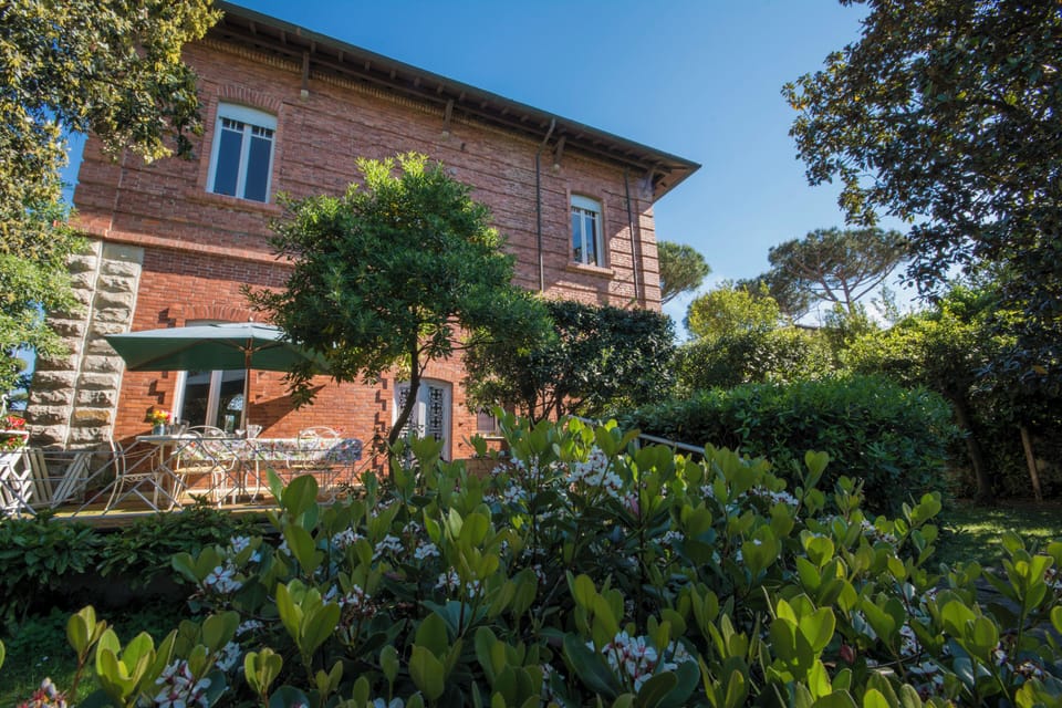Villa, 5 Bedrooms, Smoking, Balcony | Exterior