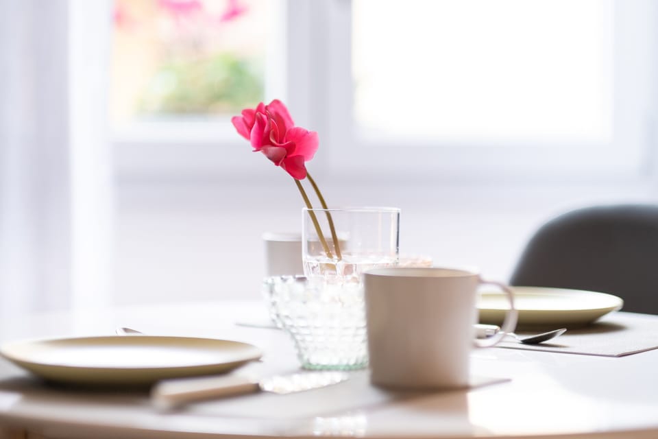 City Apartment | In-room dining