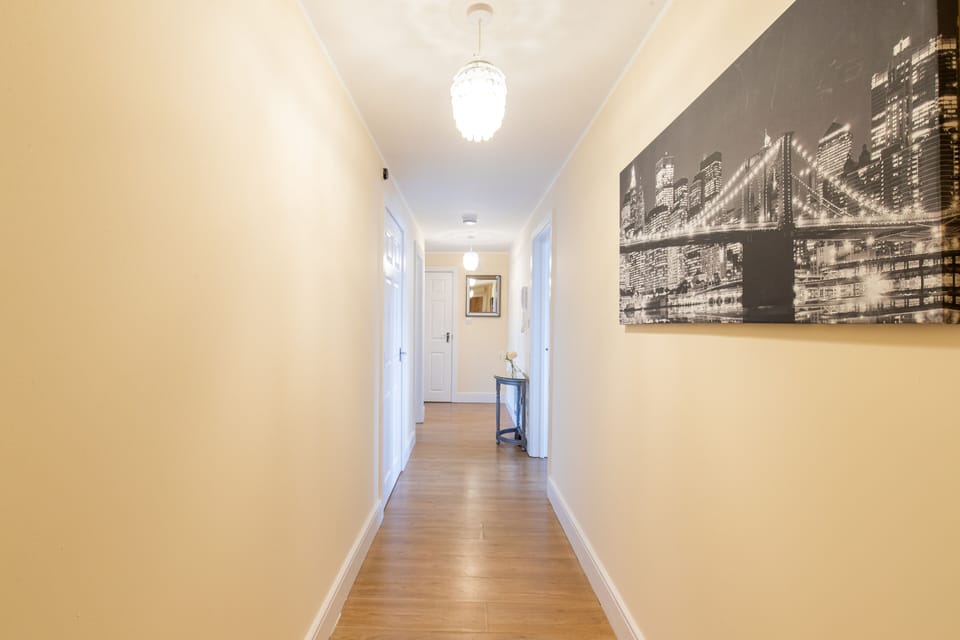 Deluxe Apartment, Private Bathroom, City View (2 bedroom Penthouse) | Lobby