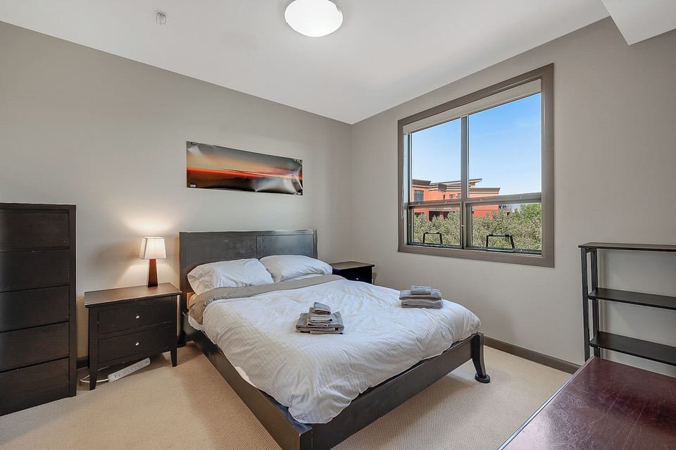 Apartment (2 Bedrooms) | 2 bedrooms, WiFi (free), bed sheets