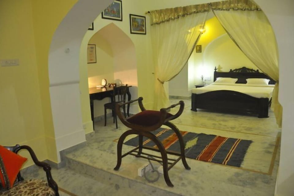 Castle Suite | Premium bedding, minibar, in-room safe, soundproofing