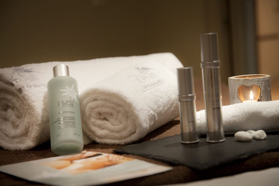 Couples treatment rooms