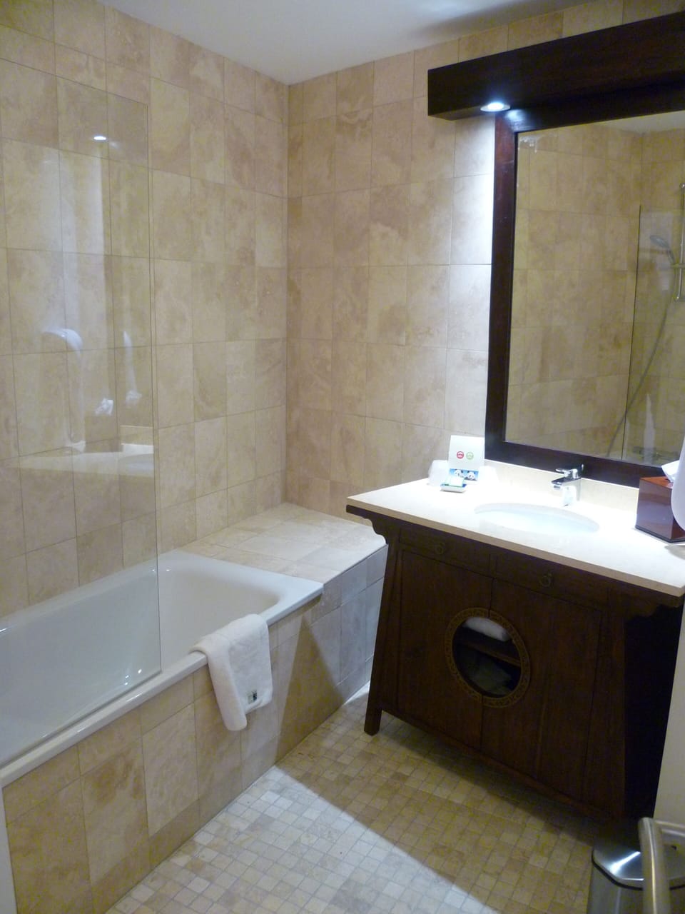 Superior Room | Bathroom | Hair dryer, towels, soap, shampoo
