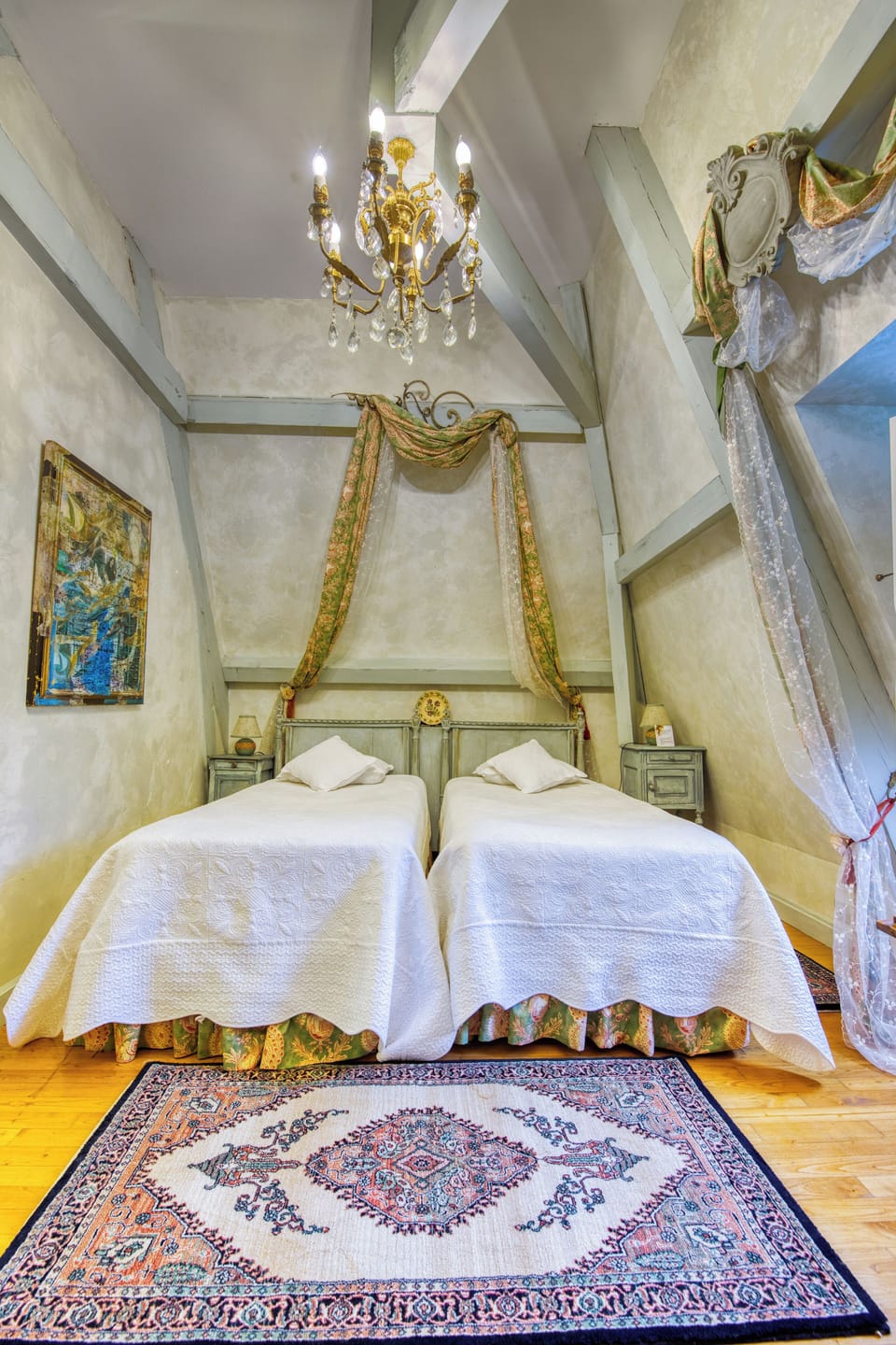 Twin Room (La Vie En Son Royaume) | Egyptian cotton sheets, premium bedding, individually decorated