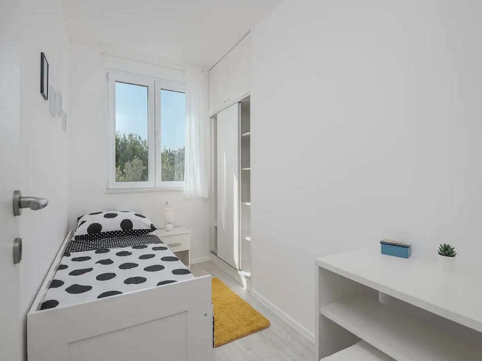 Apartment (2 Bedroom Apt with Balcony n Sea View) | 2 bedrooms, cribs/infant beds, free WiFi