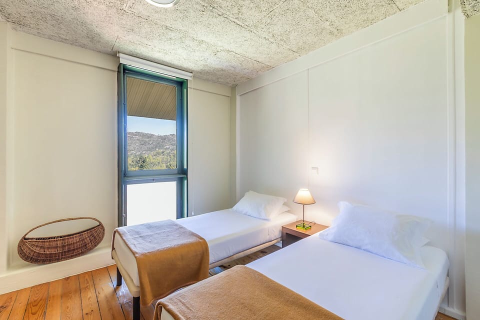 Twin Room | Free WiFi