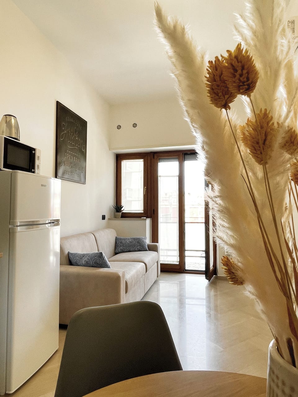 Superior Studio Suite | Living area