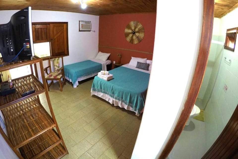 Minibar, free WiFi