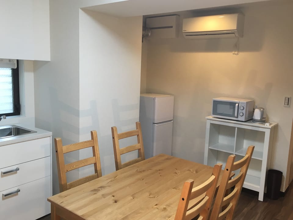 Shared fridge, microwave
