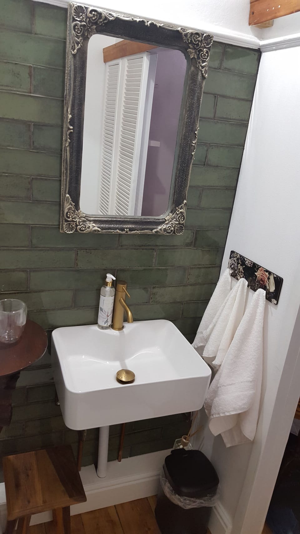 Comfort Double or Twin Room | Bathroom | Combined shower/tub, rainfall showerhead, towels, soap