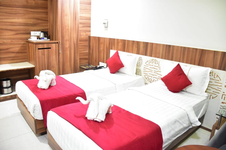 In-room safe, iron/ironing board, WiFi (free)