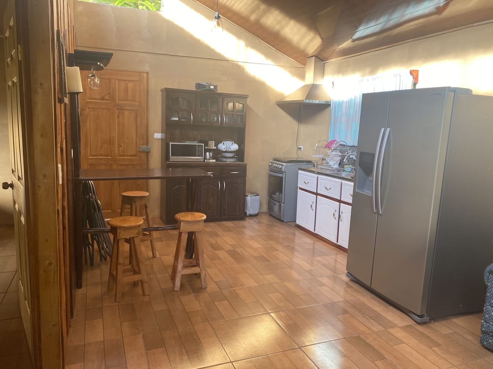 Deluxe Cabin, 2 Bedrooms | Private kitchen