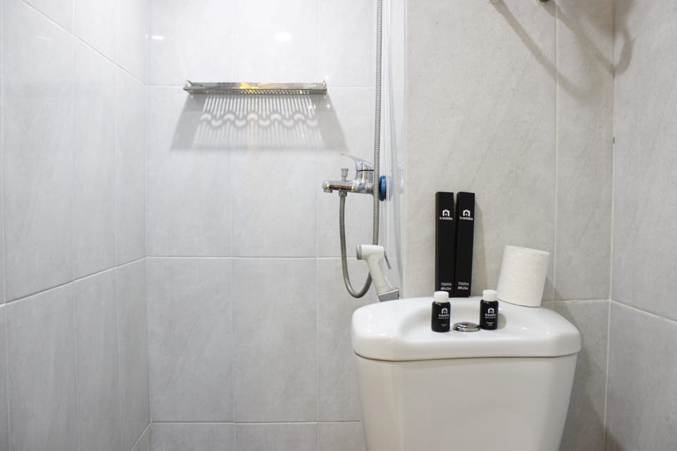 Room | Bathroom sink