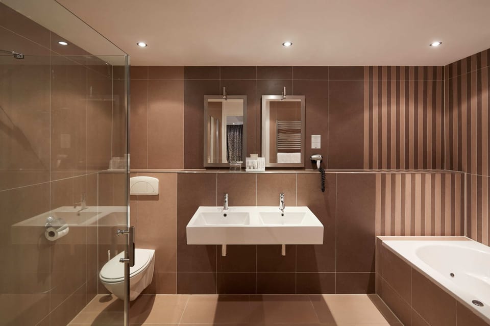 Van der Valk Hotel Hardegarijp - Leeuwarden Hotel in Friesland, Netherlands