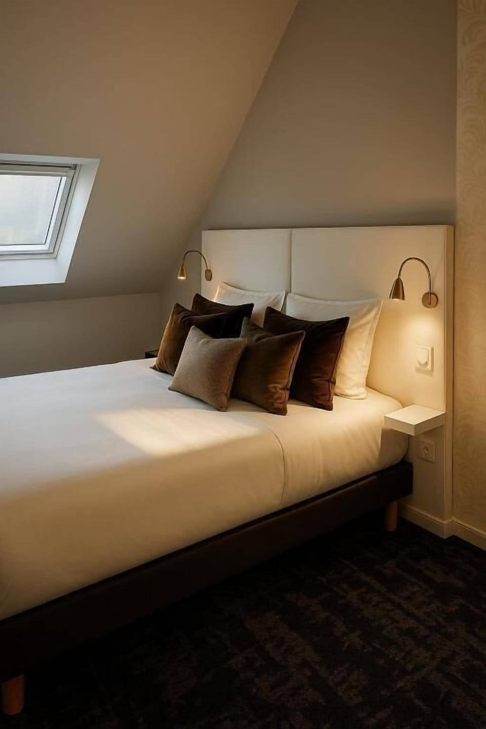 Standard Double Room | Premium bedding, desk, blackout drapes, iron/ironing board (on request)