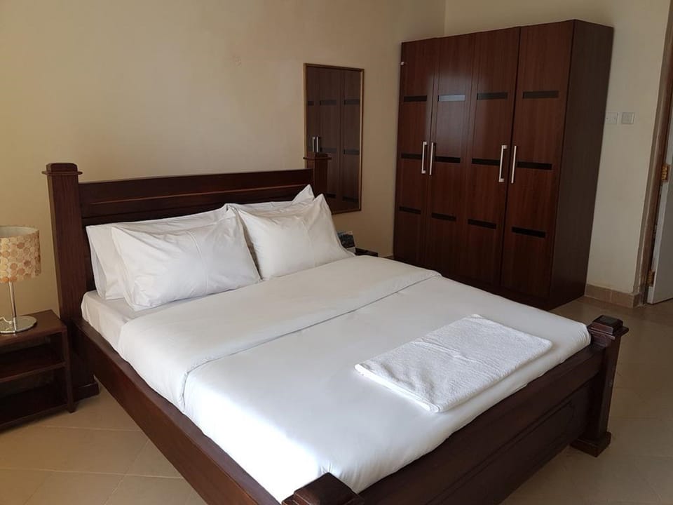 Standard Single Room | Blackout drapes, free WiFi, bed sheets