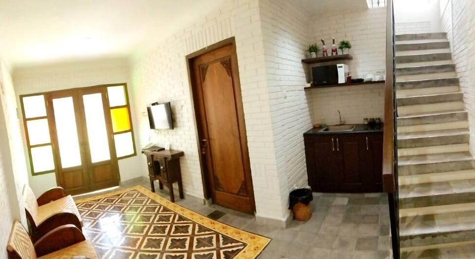 Deluxe Quadruple Room | Free WiFi