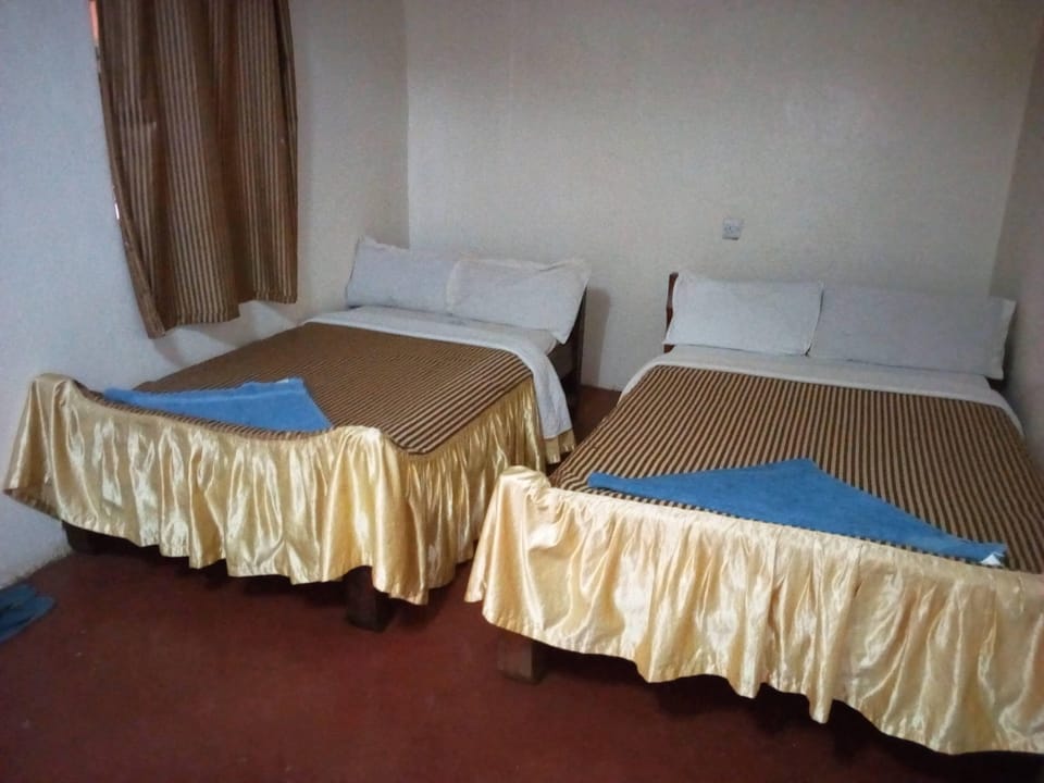 Double Room | Desk, free WiFi